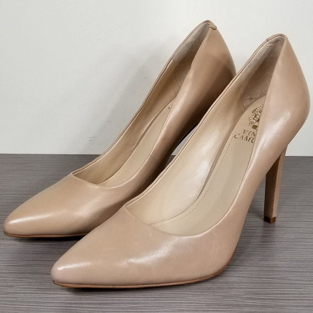 Vince Camuto Kain Pointed Toe Pump, Nude Leather, Womens Size 8.5 / 38.5